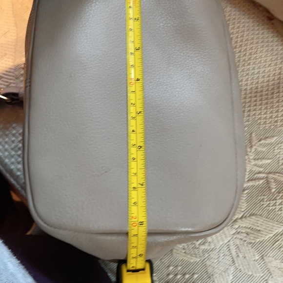 Vince Camuto bag - Picture 13 of 13